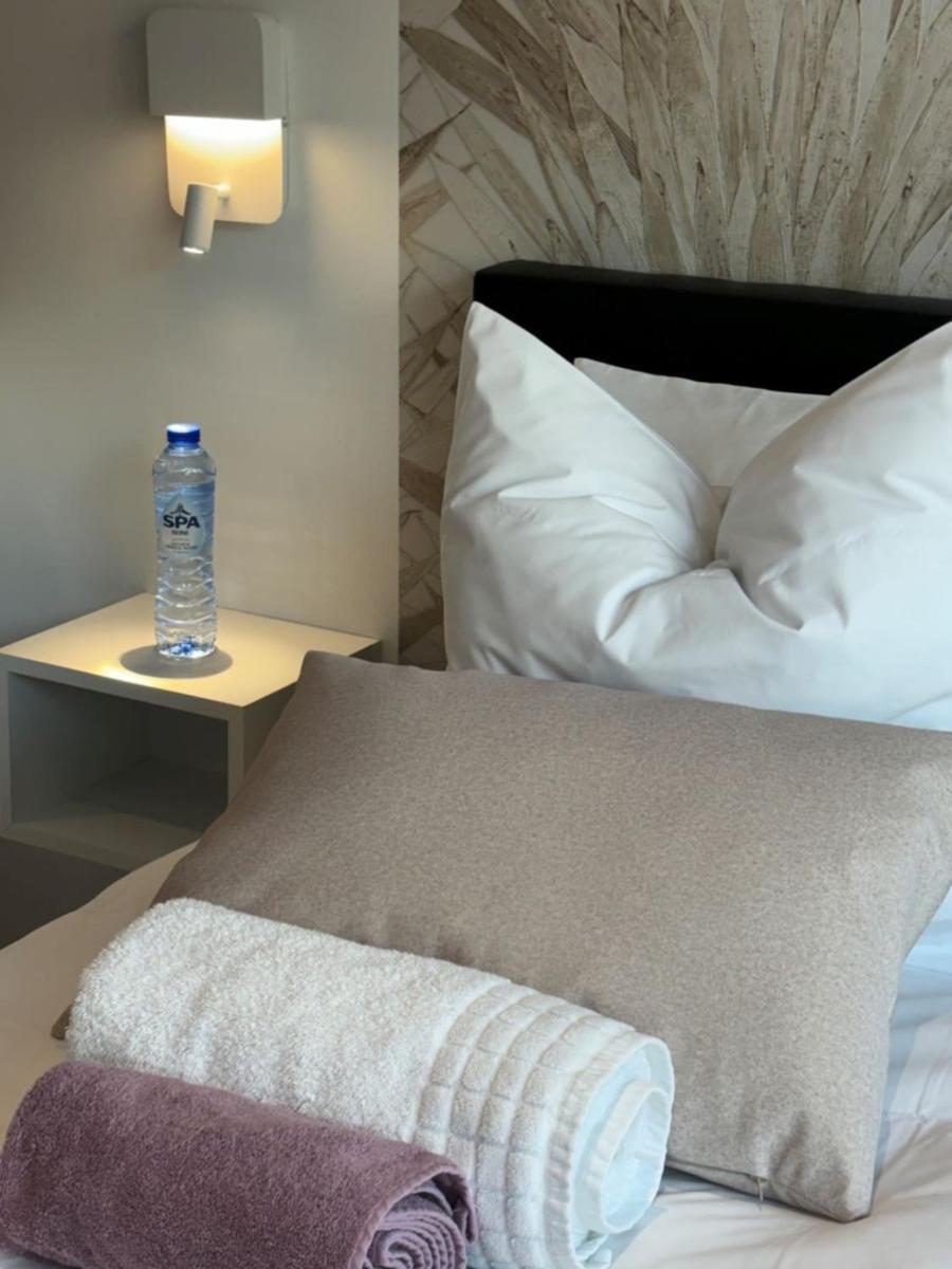 Studio De L'Avenue Spa Buitenkant foto